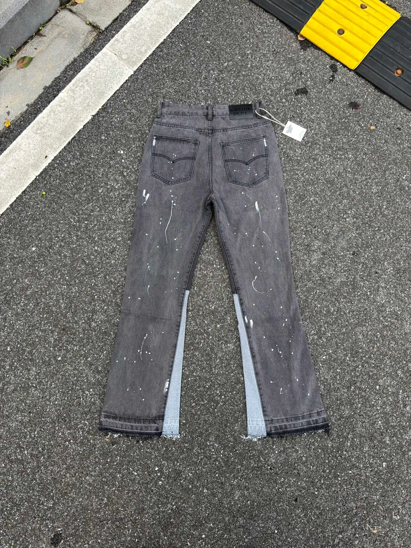 P240💰G01 GALLERY DEPT. Spliced ​​ink splash denim print logo bell bottoms washed jeans Color: black blue Code number: 28 30 32 34